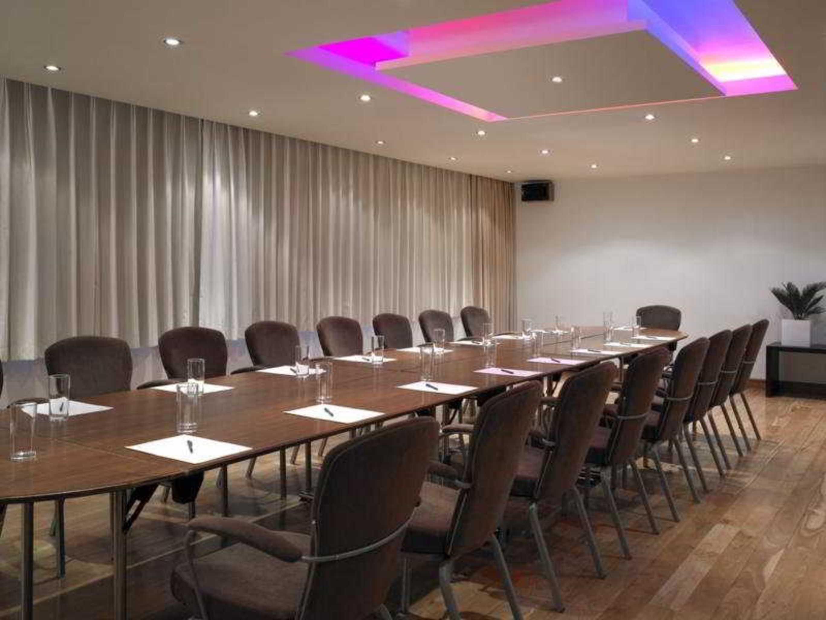 K West Hotel & Spa London Facilities photo